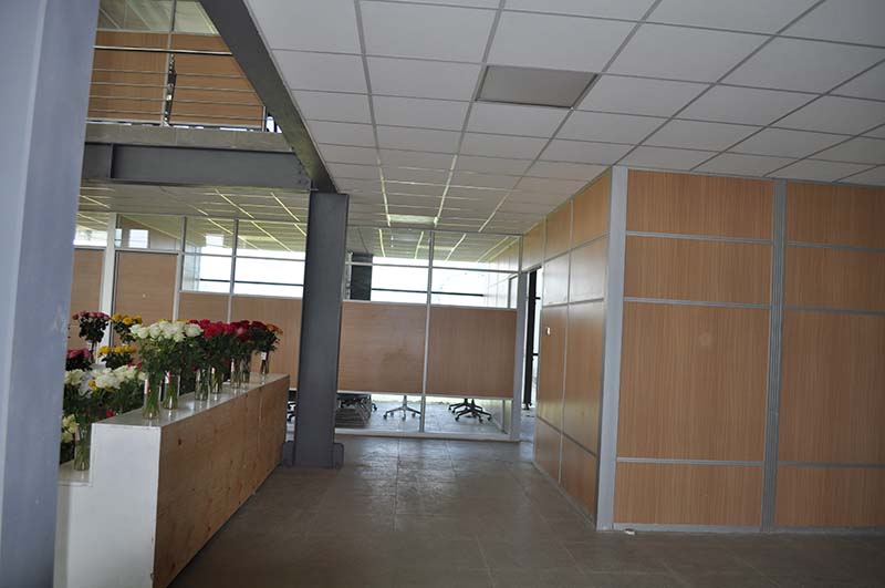 office-solutions-page-aluminium-partitions-pic2